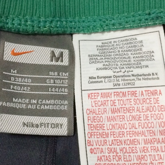 NIKE Fit-Dry Capri Leggings | Grey | Size Medium - Picture 6 of 12